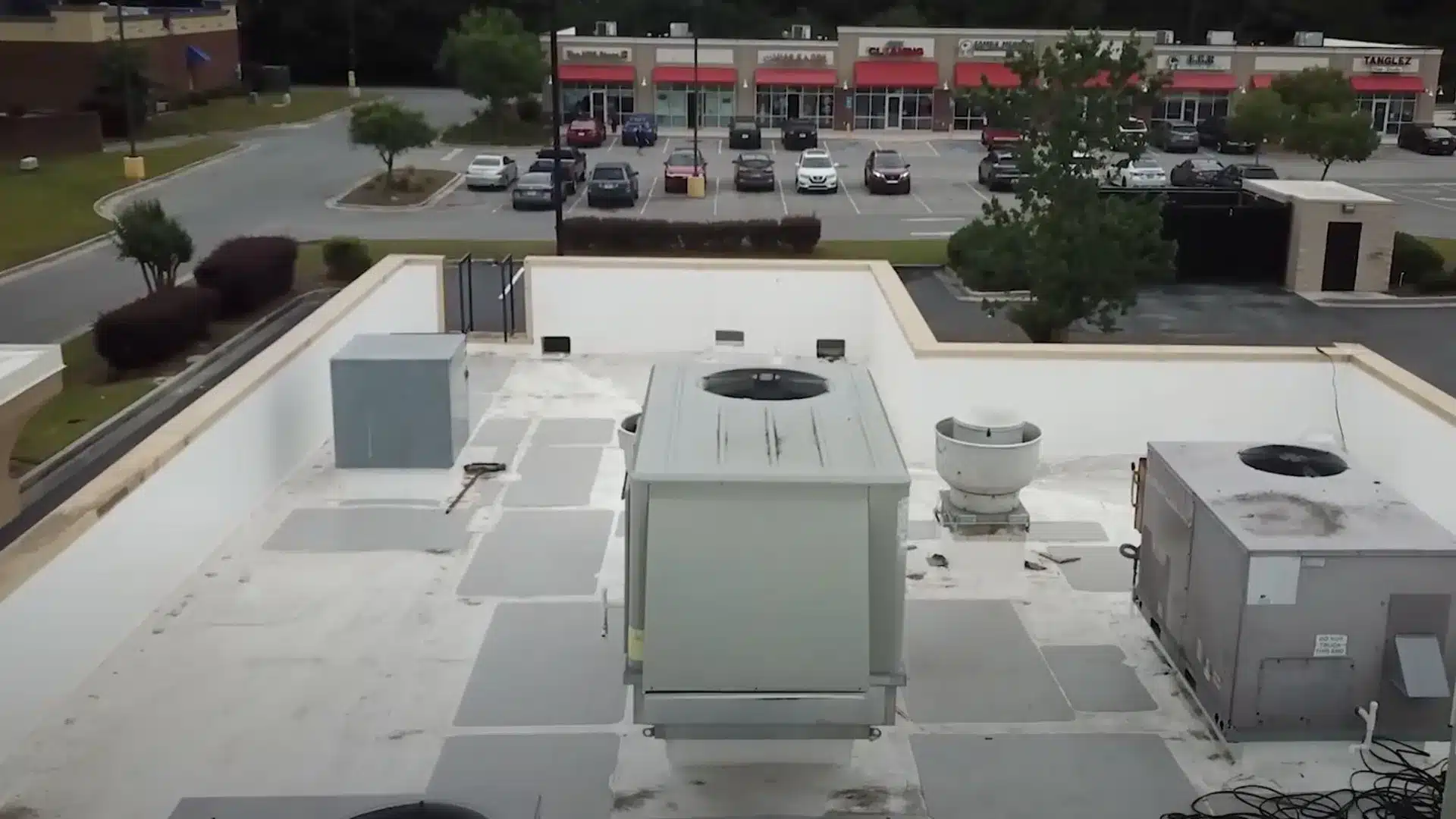 Commercial Roof Repair vs. Replacement: How Tampa Bay Owners Decide